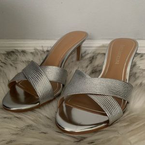 ENZO ANGIOLINI silver textured heels